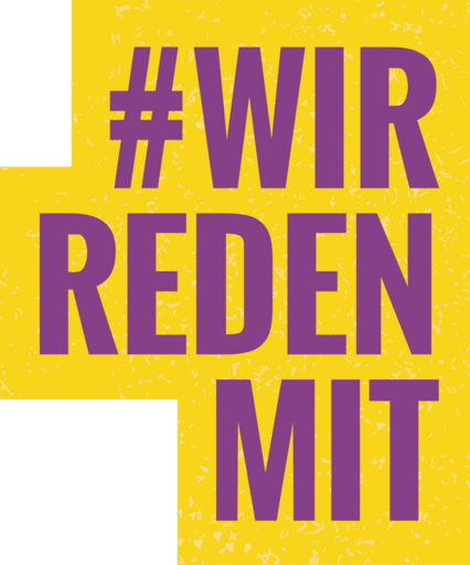 Logo #WRM: Lila Schriftzug #WirRedenMit, je ein Wort pro Zeile, auf gelbem Hintergrund